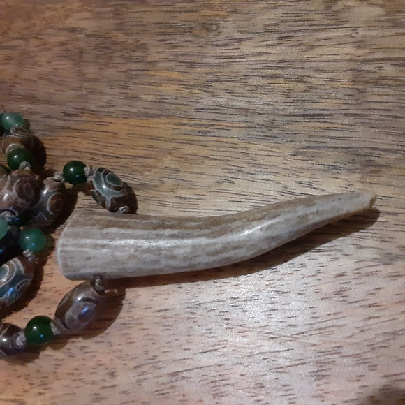 Natural Deer Antler/ DZI Agate/ Green Jade/ Aventurine/ Hemp Necklace - Picture 7 of 8